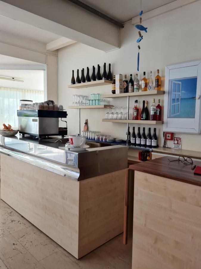 רימיני Hotel Marconi Miramare מראה חיצוני תמונה